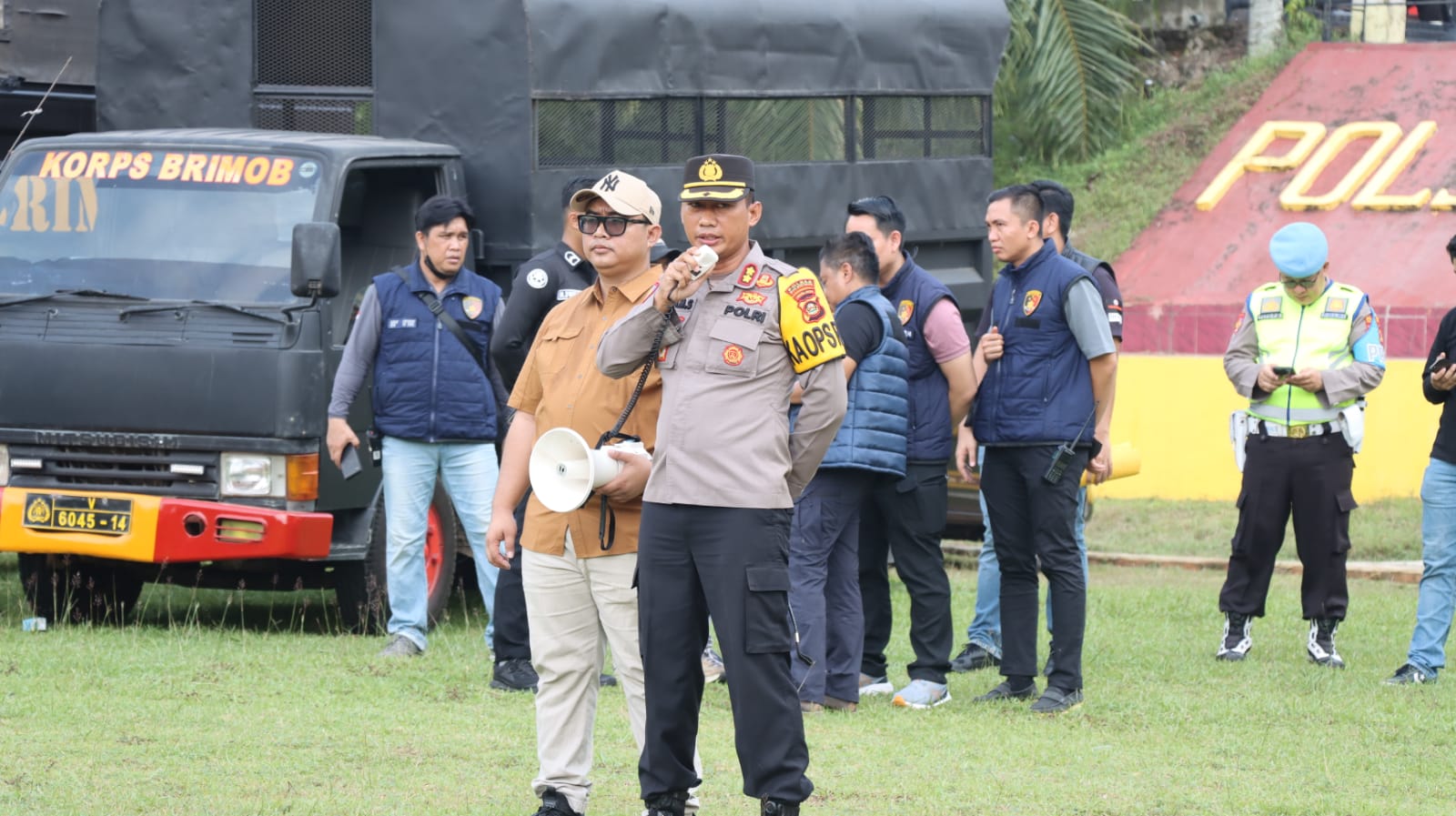 Tim Gabungan Polda Sumsel dan Polres Muba Tertibkan Tempat Masakan Minyak ilegal (ilegal refenery)