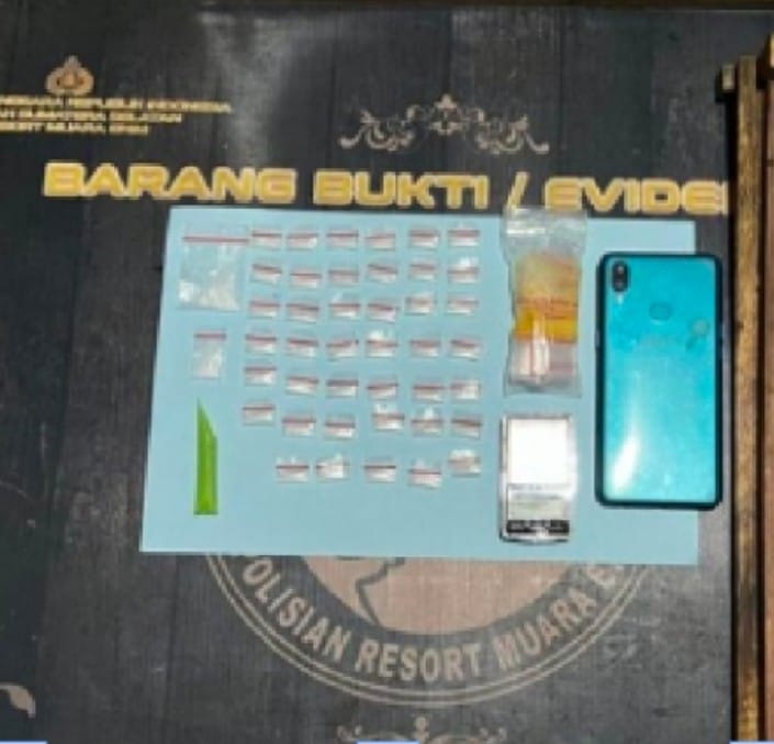 Polisi Ciduk Pengedar Narkoba, 43 Paket Sabu disita