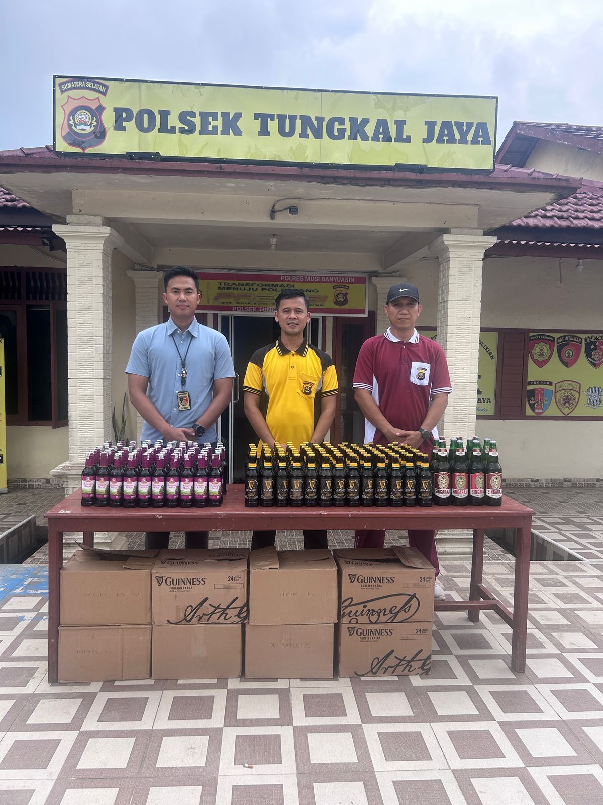 Ratusan Botol Miras disita Polres Muba dalam Ops Pekat Musi 2025