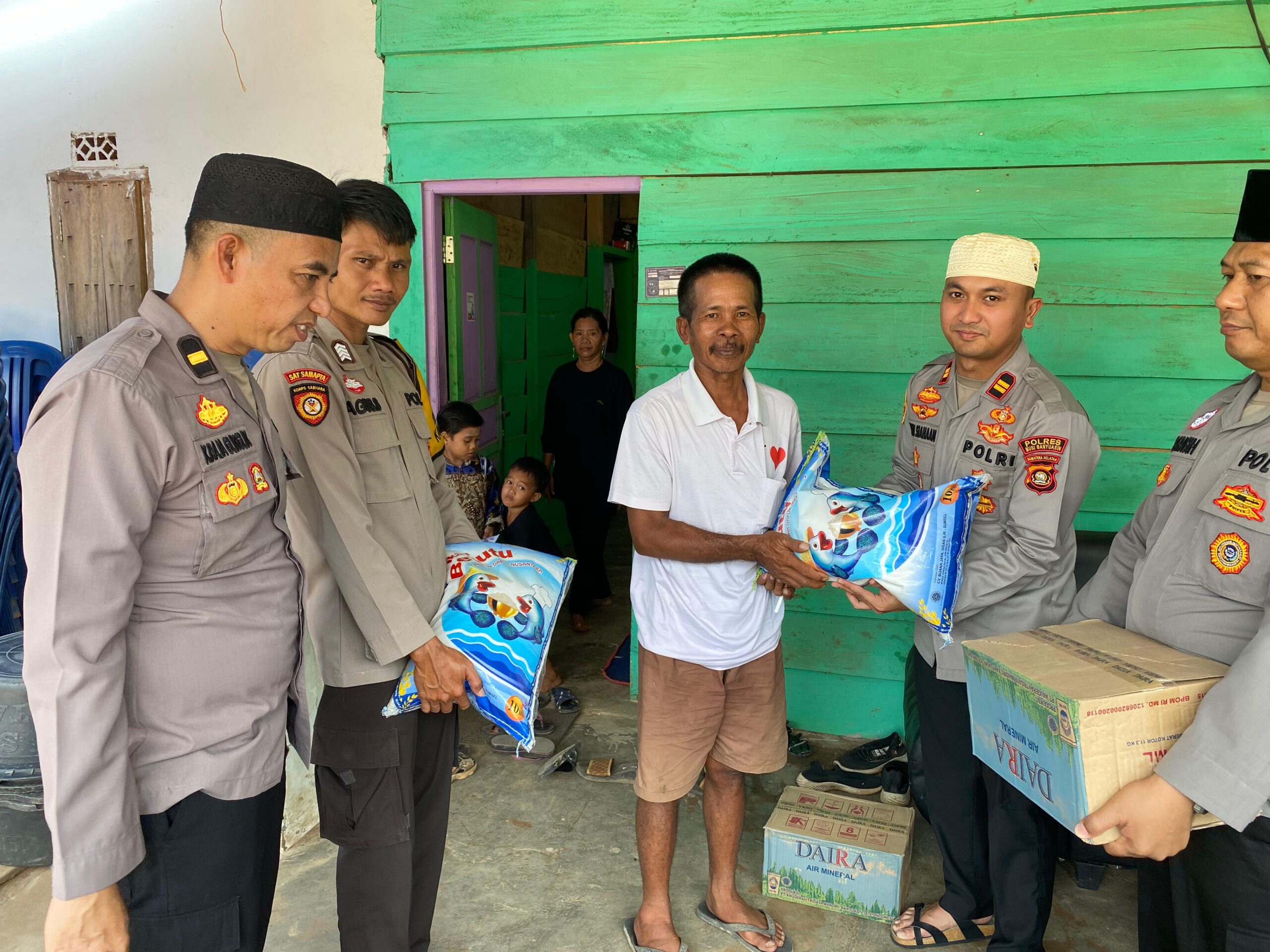 Iptu Alvin Adam Armita STrk Kunjungi Keluarga Korban Penusukan