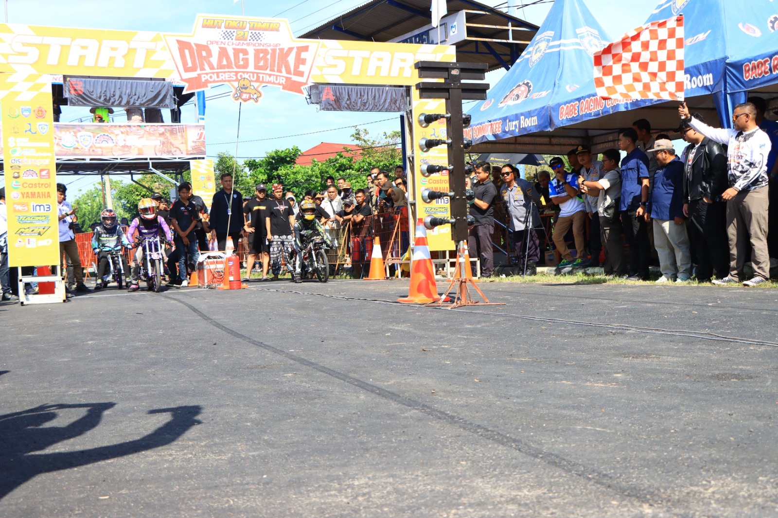 Polres OKU Timur Gelar Drag Bike Open Championship 2025.
