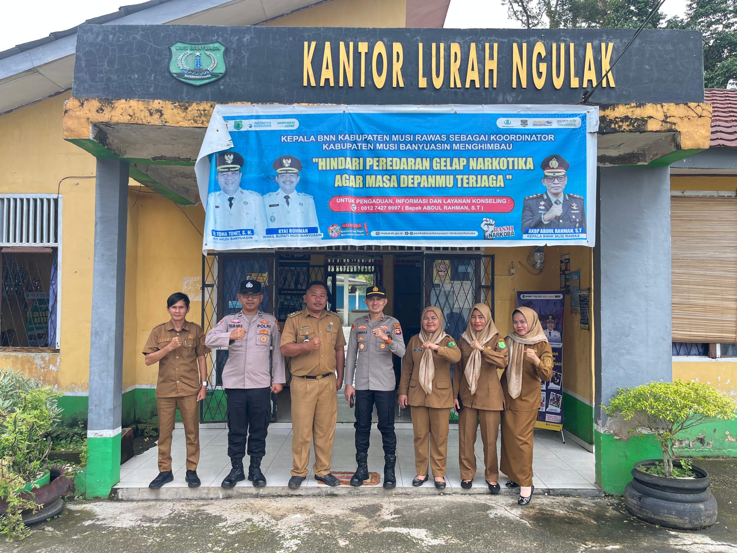 Ajak Aktifkan Satkamling, Kapolsek Sanga Desa Jalin Silahturahmi